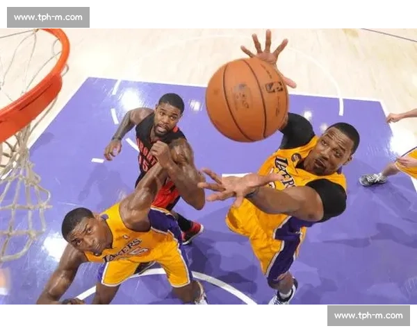 篮球比赛中篮板保护的重要性与策略探讨 篮球比赛中篮板保护的重要性与策略探讨